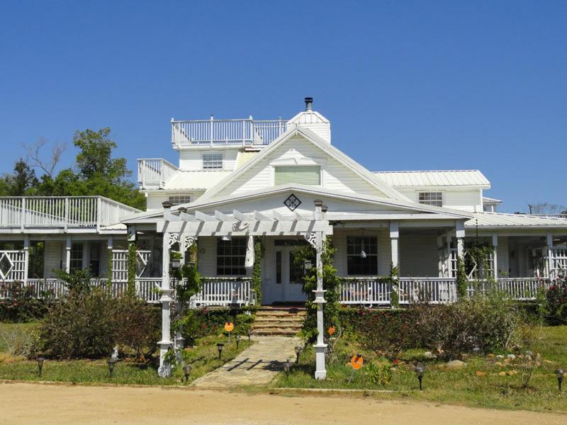 Book Nook Inn Lumberton Экстерьер фото