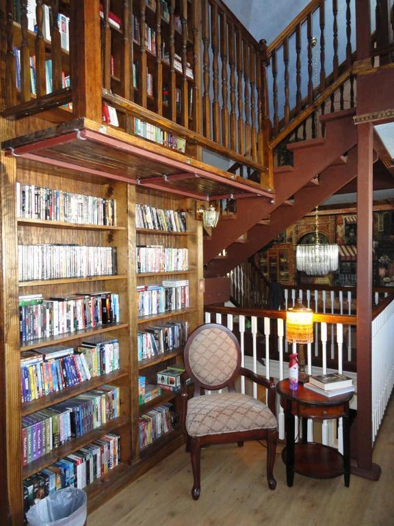 Book Nook Inn Lumberton Экстерьер фото