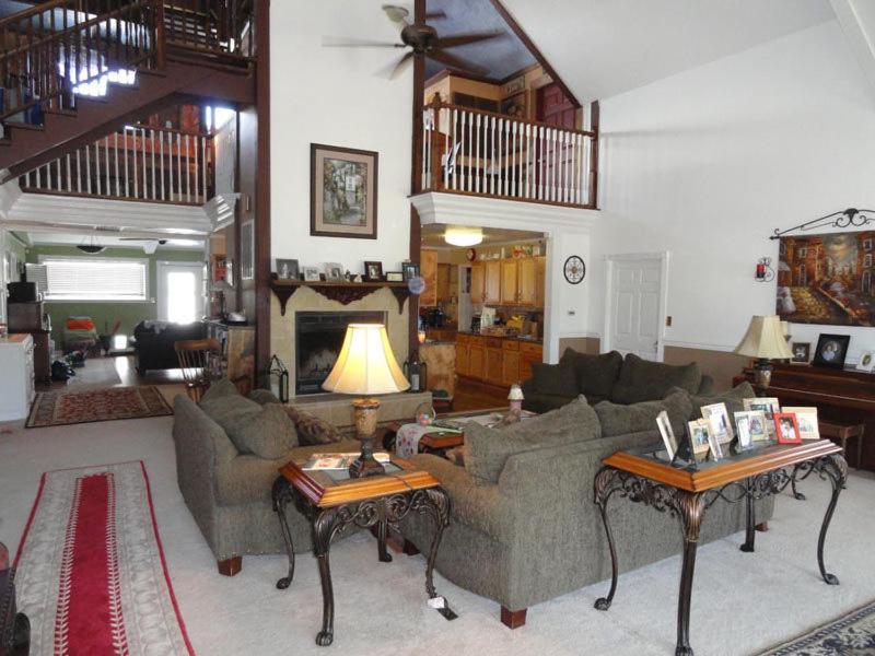 Book Nook Inn Lumberton Экстерьер фото