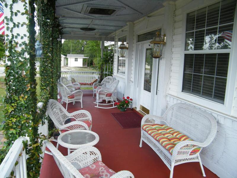 Book Nook Inn Lumberton Экстерьер фото